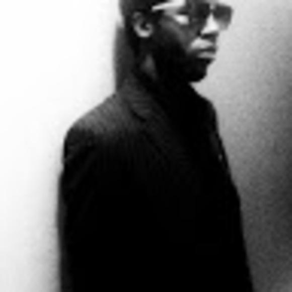 Meet your Posher, Lee - Picture 1 of 1